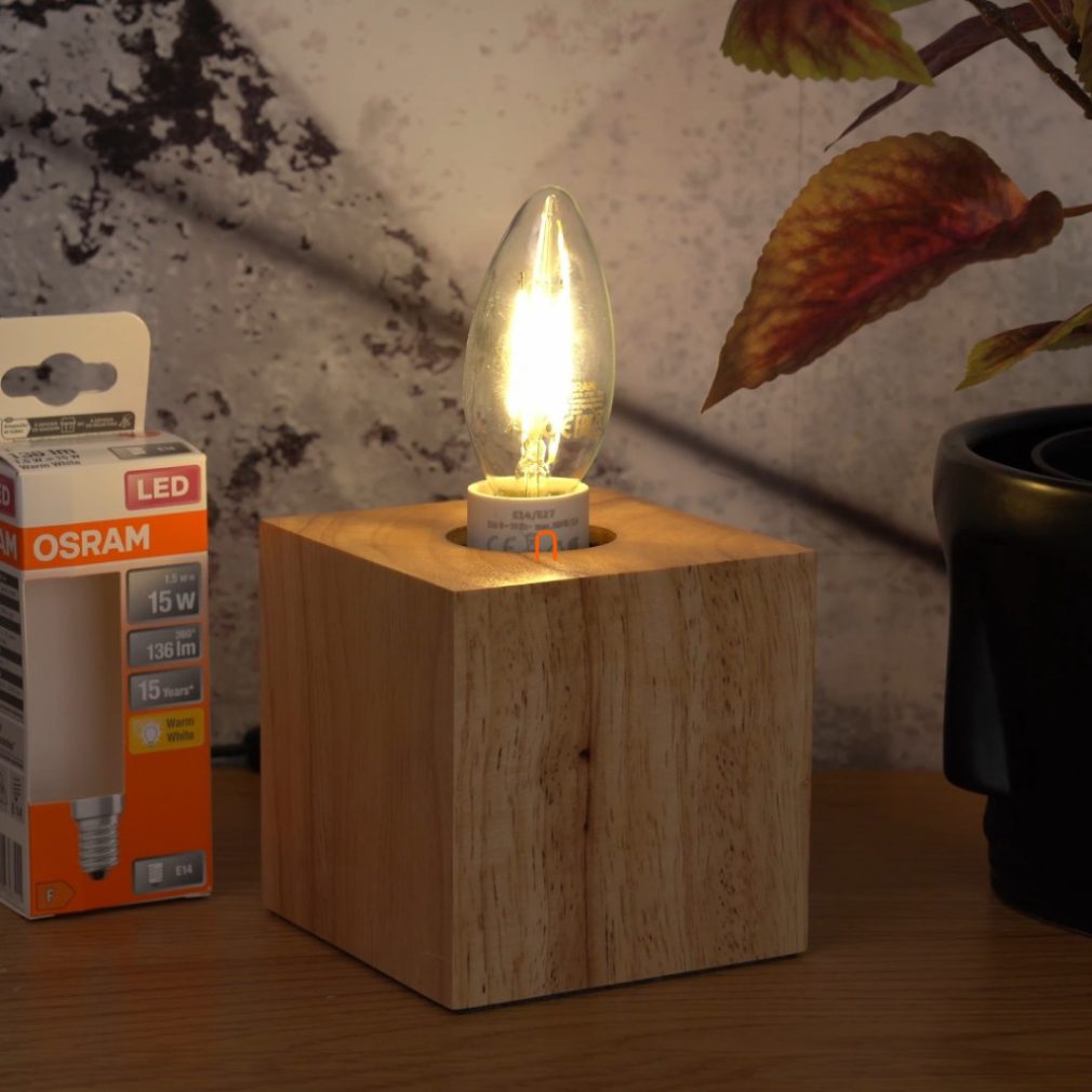 Osram E14 LED Star lumânare 1,5W 136lm 2700K alb cald 300° - înlocuiește becul de 15W