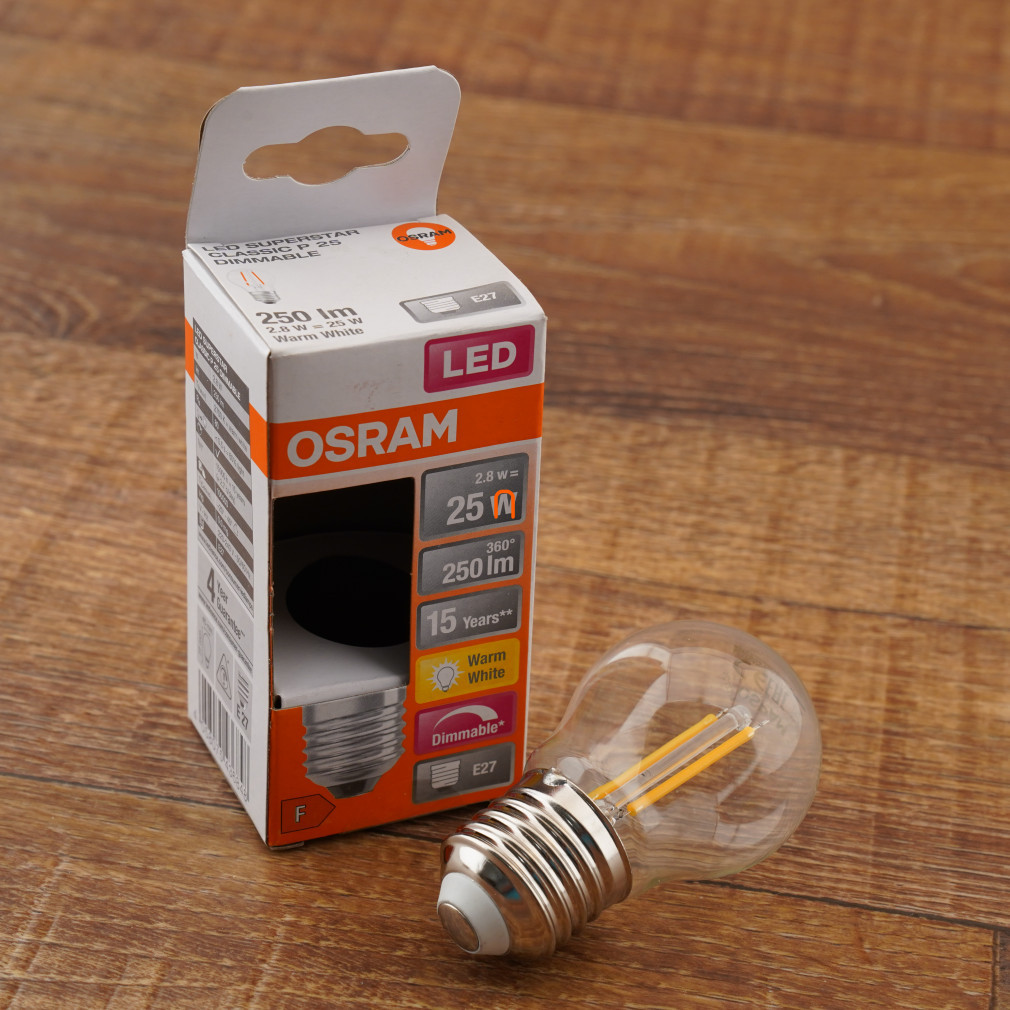 Osram E27 LED SStar glob mic 2,8W 250lm 2700K alb cald, reglabil 320° clar ca apa - înlocuiește becul de 25W