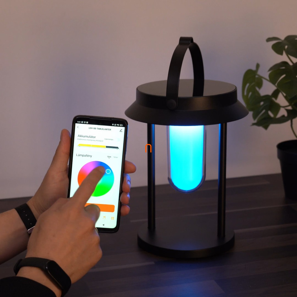 Ledvance Smart+ Bluetooth Solar Table Lantern Multicolor lampă LED inteligentă de exterior cu panou solar/lanternă