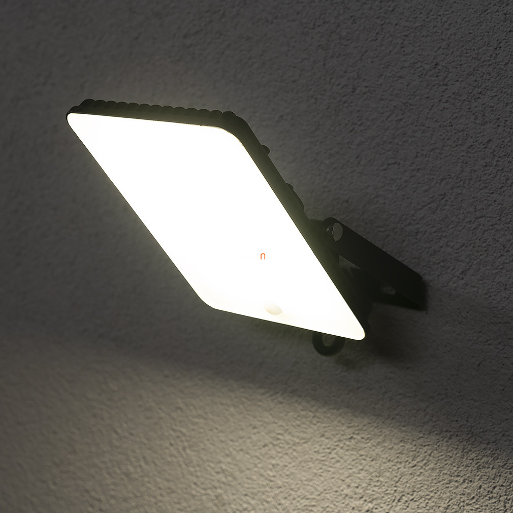 Ledvance LED reflector cu senzor de mișcare, alb cald, 50 W (Essential Floodlights)