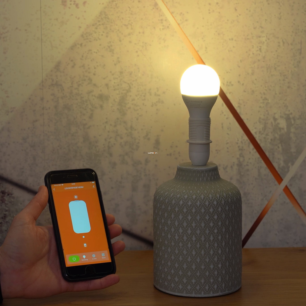 Ledvance Smart+ WIFI E14 LED, 4,9 W, opal, lumină caldă albă (Classic)