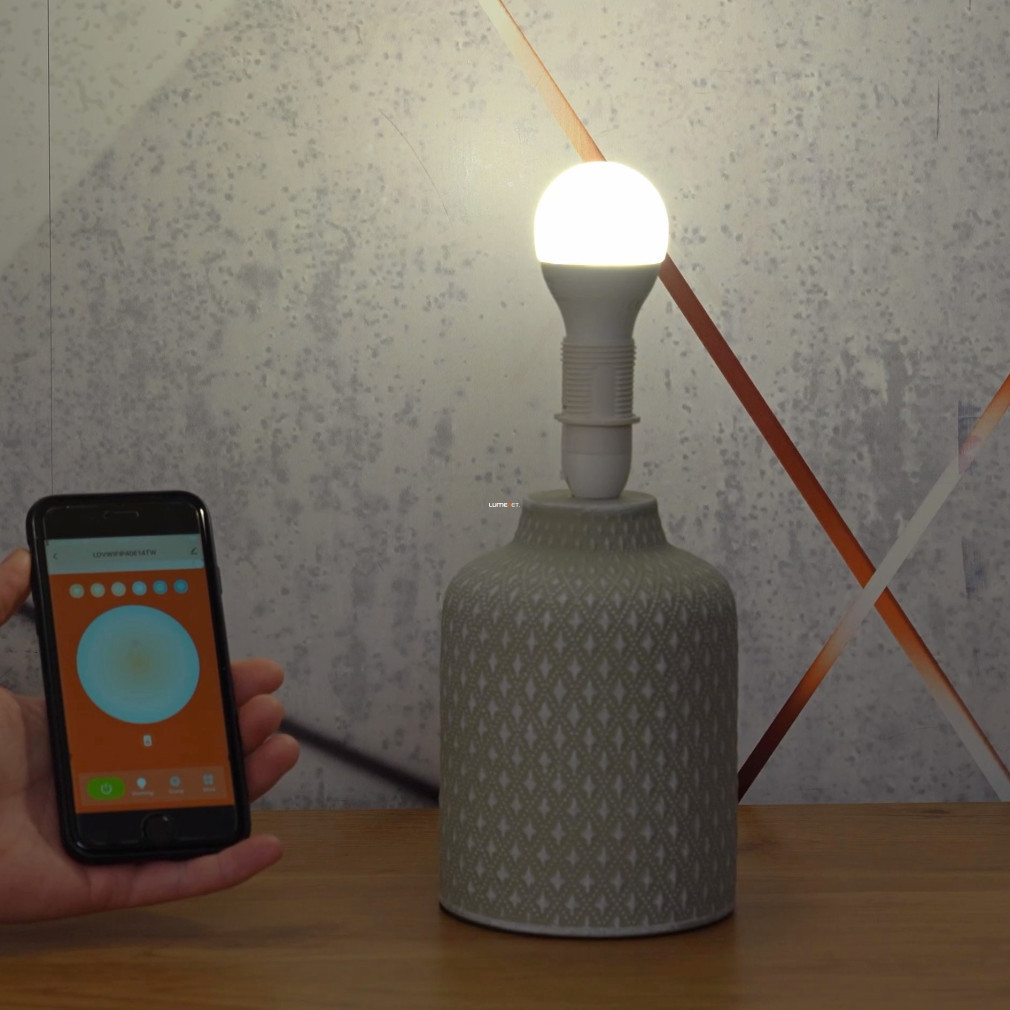 Ledvance Smart+ WIFI E14 LED, 4,9 W, alb rece/alb cald, 470 lm, opal (Classic)