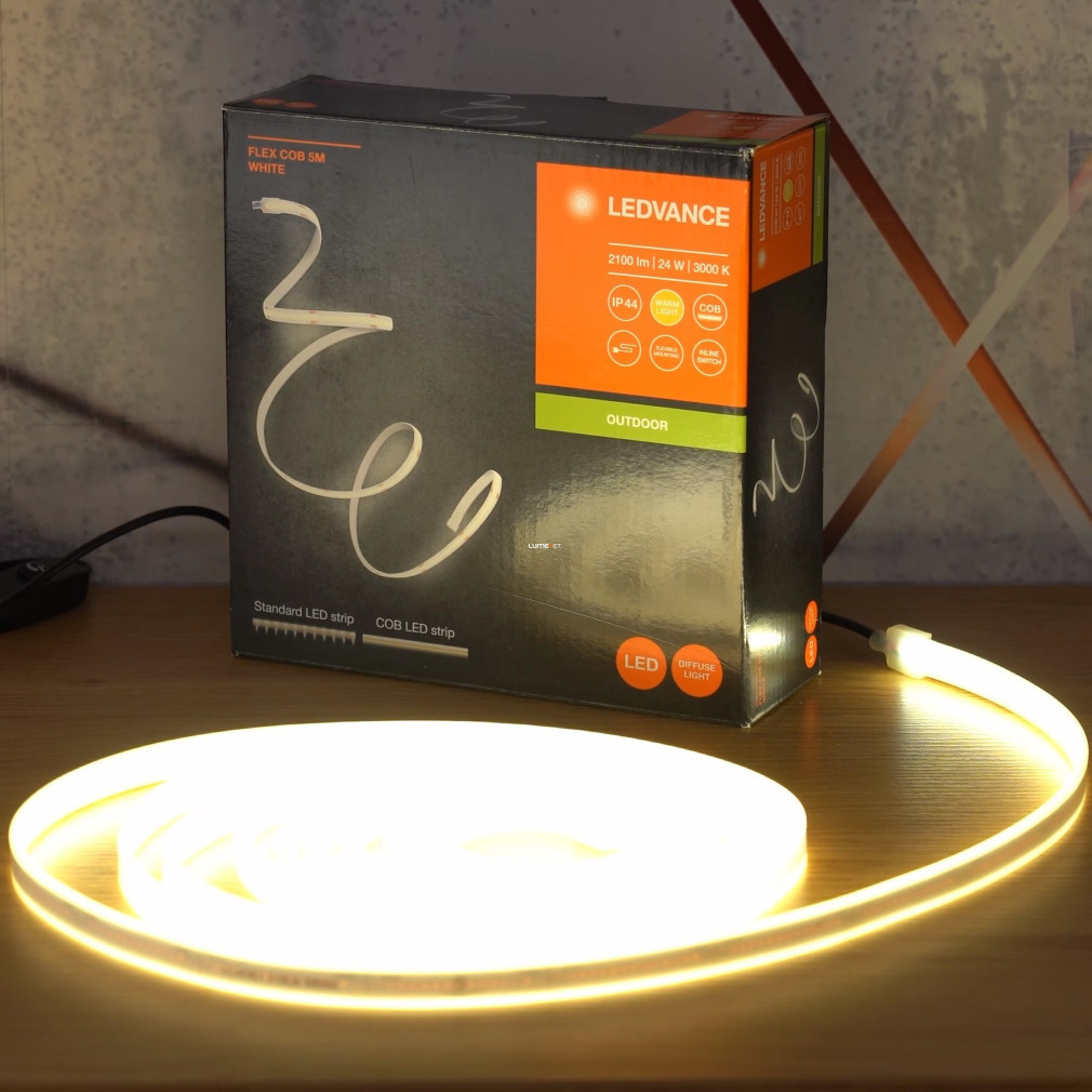Ledvance bandă LED pentru exterior, 5 metri, alb cald (cu sursă de alimentare)