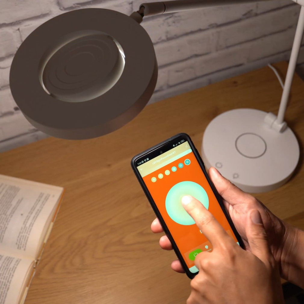 Ledvance Smart+ Sun@Home lampă LED inteligentă pentru birou, 20 W, alb rece/alb cald, 600 lm (Panan)