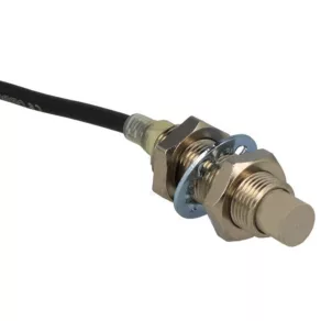 Senzor inductiv OMRON E2E-X5MY1 2M OMS