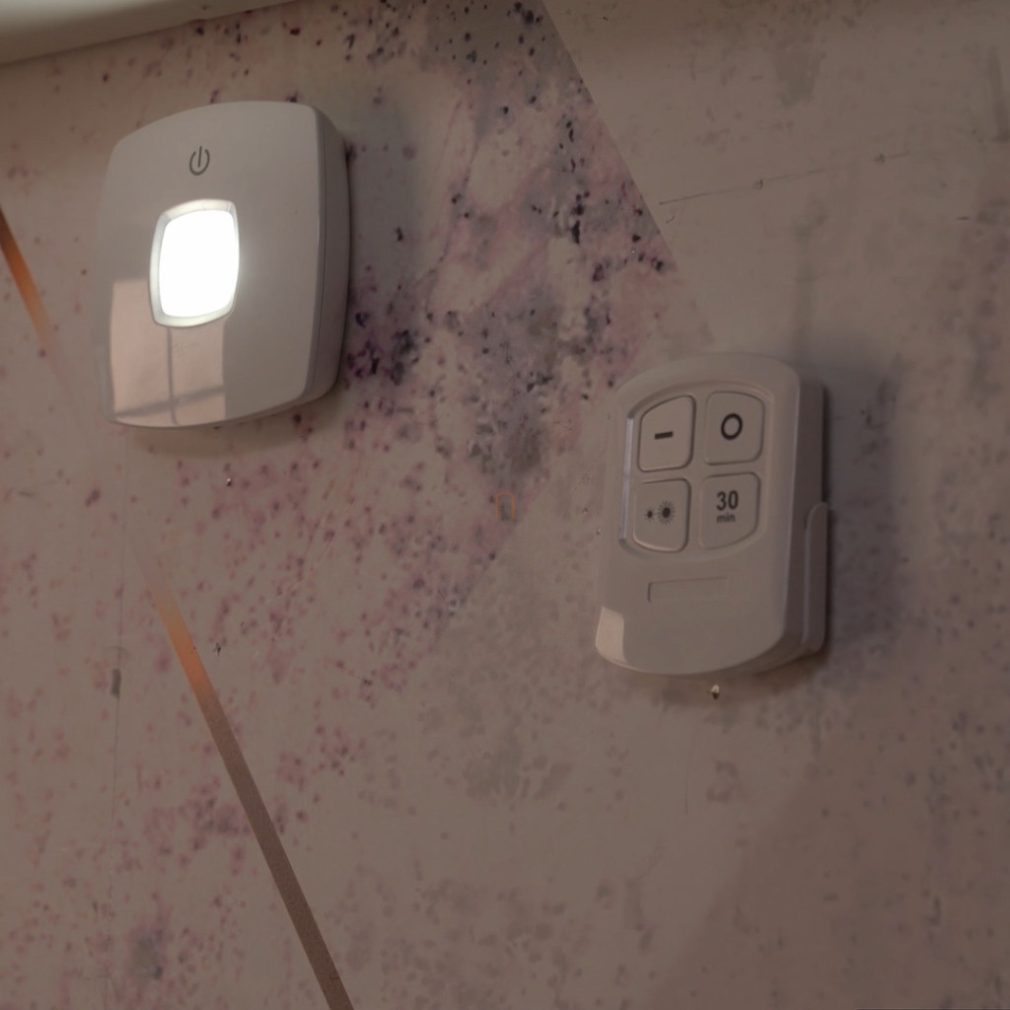 Sylvania Gizmo Remote Light cu telecomandă pentru lumina de veghe, cu 5 baterii AAA, ambalat separat