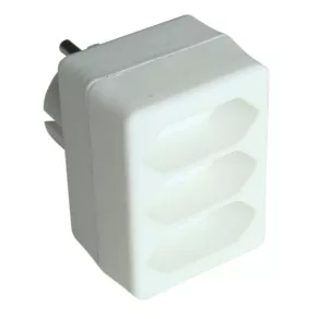   Conector adaptor Tracon cu mai multe locuri 3×EURO, max. 2,5 A TN3