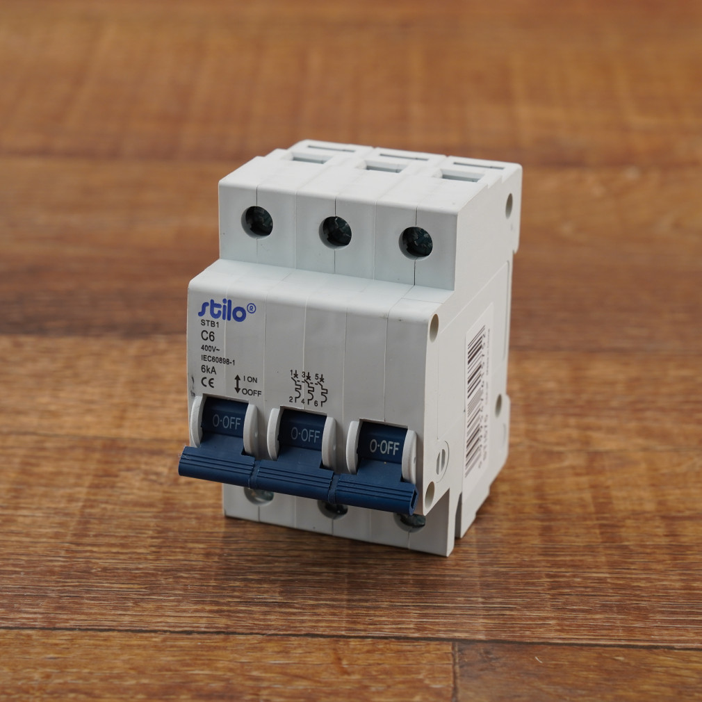 Stilo disjunctor 3P C 6A 6kA