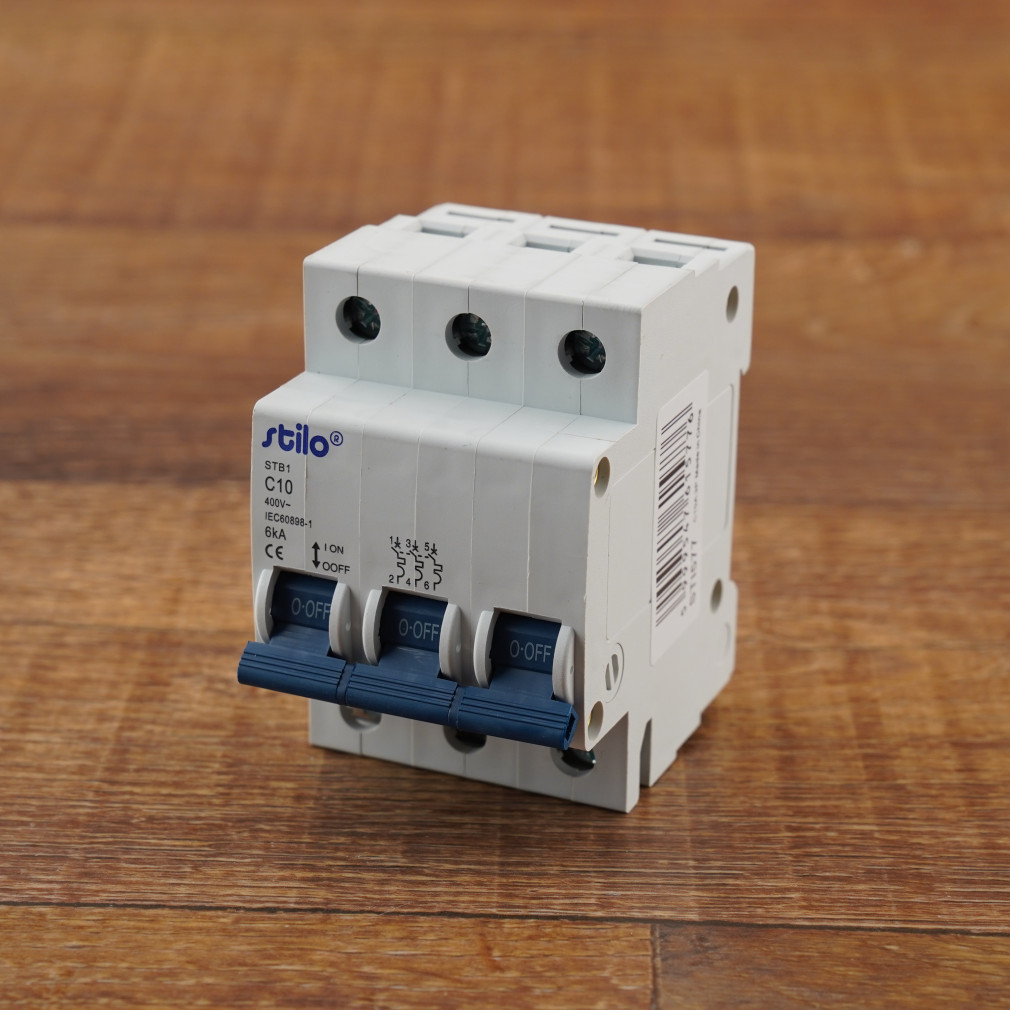 Stilo disjunctor 3P C 10A 6kA