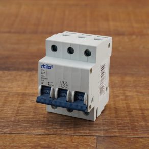   Întrerupător automat miniatural Stilo 3P B 32A 6kA - STI584