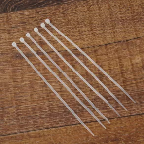 Sistem de fixare a cablurilor Stilo 150x2,5 alb - STI689