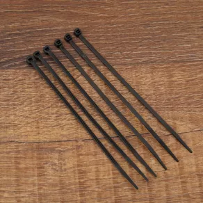 Legător de cabluri Stilo 140x3,5 negru - STI692