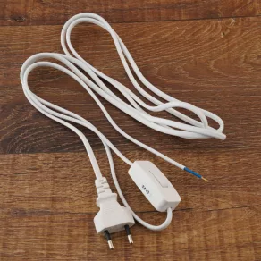   Cablu MTL cu conector Stilo Flexo, cu întrerupător, 2,3 m, 2x0,75 mm², alb - STI1112