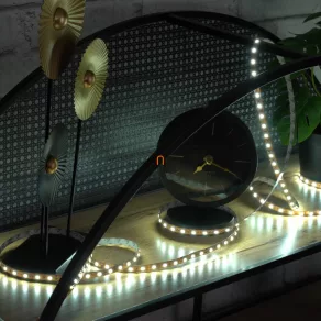   Bandă LED cu 60 de LED-uri, IP20, alb rece, SMD5050, 14,4 W/m, 960 lm/m, 4000 K, DEL1228 deLux
