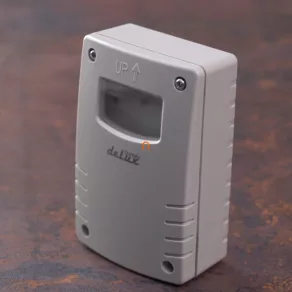   Interrupător cu senzor de amurg cu funcție de temporizare de 1-8 ore, alb, 230 V~ 50 Hz, max.: 1300 W, IP44  - DEL1256 deLux