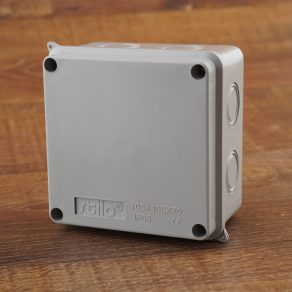   Cutie de joncțiune Stilo 100x100x70 cu perete neted, fără halogeni IP65 - STI1501