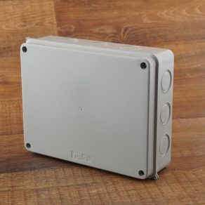   Cutie de joncțiune Stilo 255x200x80 cu perete neted, fără halogeni IP65 - STI1505