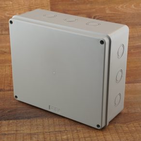   Cutie de joncțiune Stilo 300x250x120 cu pereți netezi, fără halogeni IP65 - STI1506