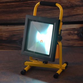   Spot LED 30W portabil alimentat cu baterie SLIM 1800lm 12VDC IP65 6000K - deLux DEL1601