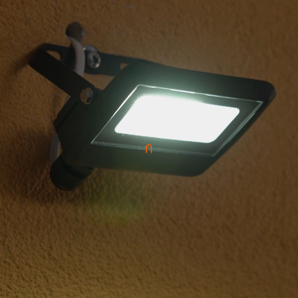 Reflector LED 10W 800lm 4000K cu clemă de fixare și capac IP65 120 grade SMD plat negru - deLux DEL1632