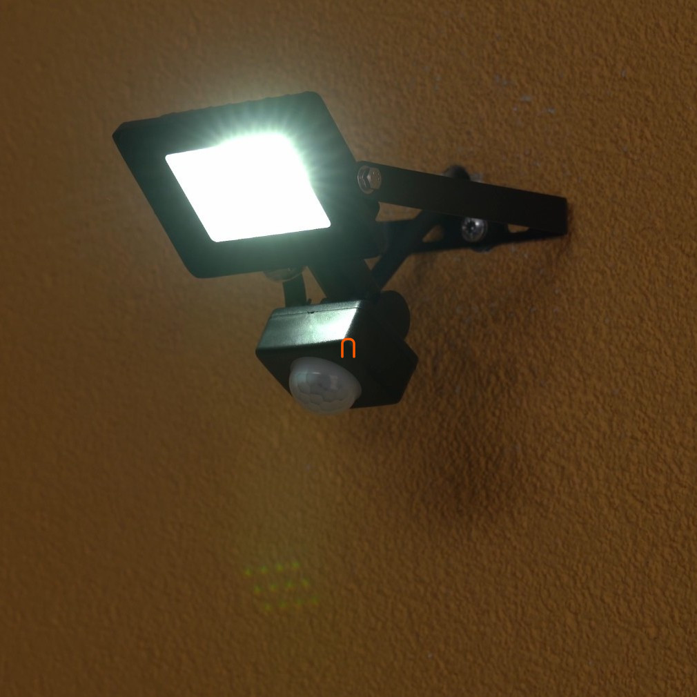 Reflector 10W LED, 800lm, senzor de mișcare 120 grade, 4000K, 15x SMD2835 LED, plat, negru - deLux DEL1712
