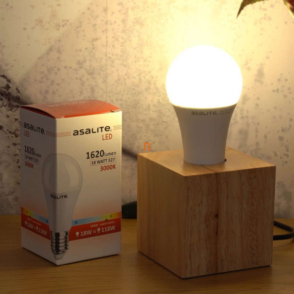 Bec LED glob E27 18W 3000K 1620 lm (A70)