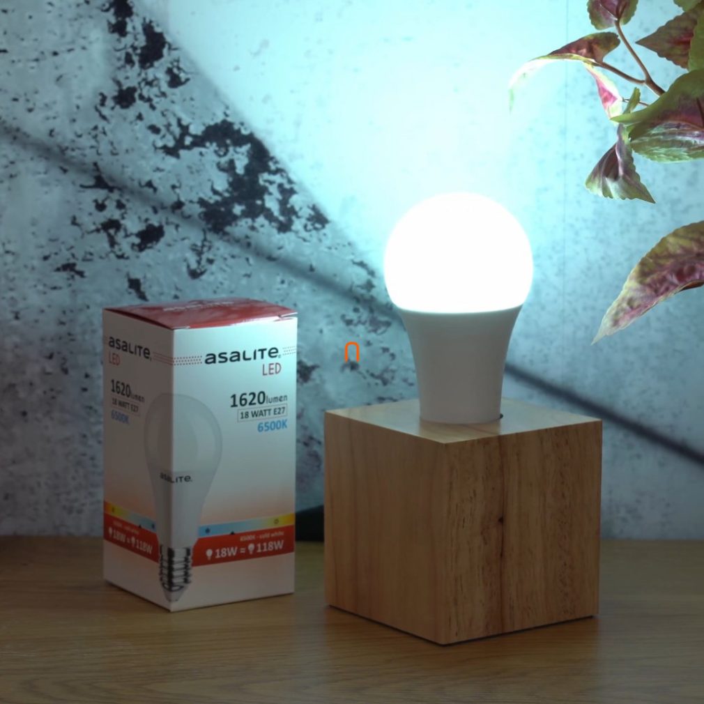 Bec LED glob E27 18W 6500K 1620 lm (A70)