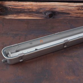   Corp de iluminat rezistent la praf și vapori pentru 2 tuburi LED T8 IP65 1300 mm