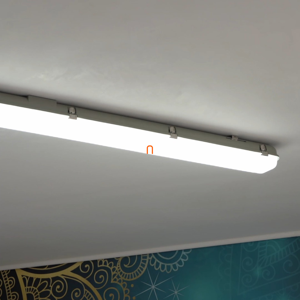 Lumini LED fără praf și ceață 74W 9870lm 4000K IP65 1570mm