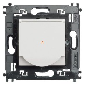   BTICINO Light N4141MAP Priză 2P+F 2 module, 16A cu capac, alb