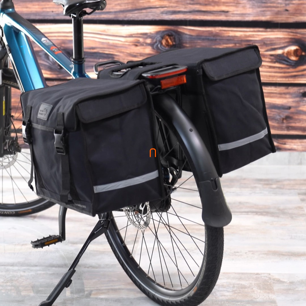 Geantă pentru bicicletă, neagră, 17,5 l, 32 x 16 x 38 cm (Odense)