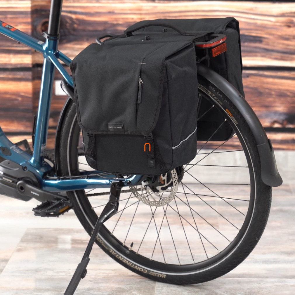 Geantă pentru bicicletă cu două plăci de fixare, neagră, 32 l, 35 x 35 x 15 cm (x2) (Nova)