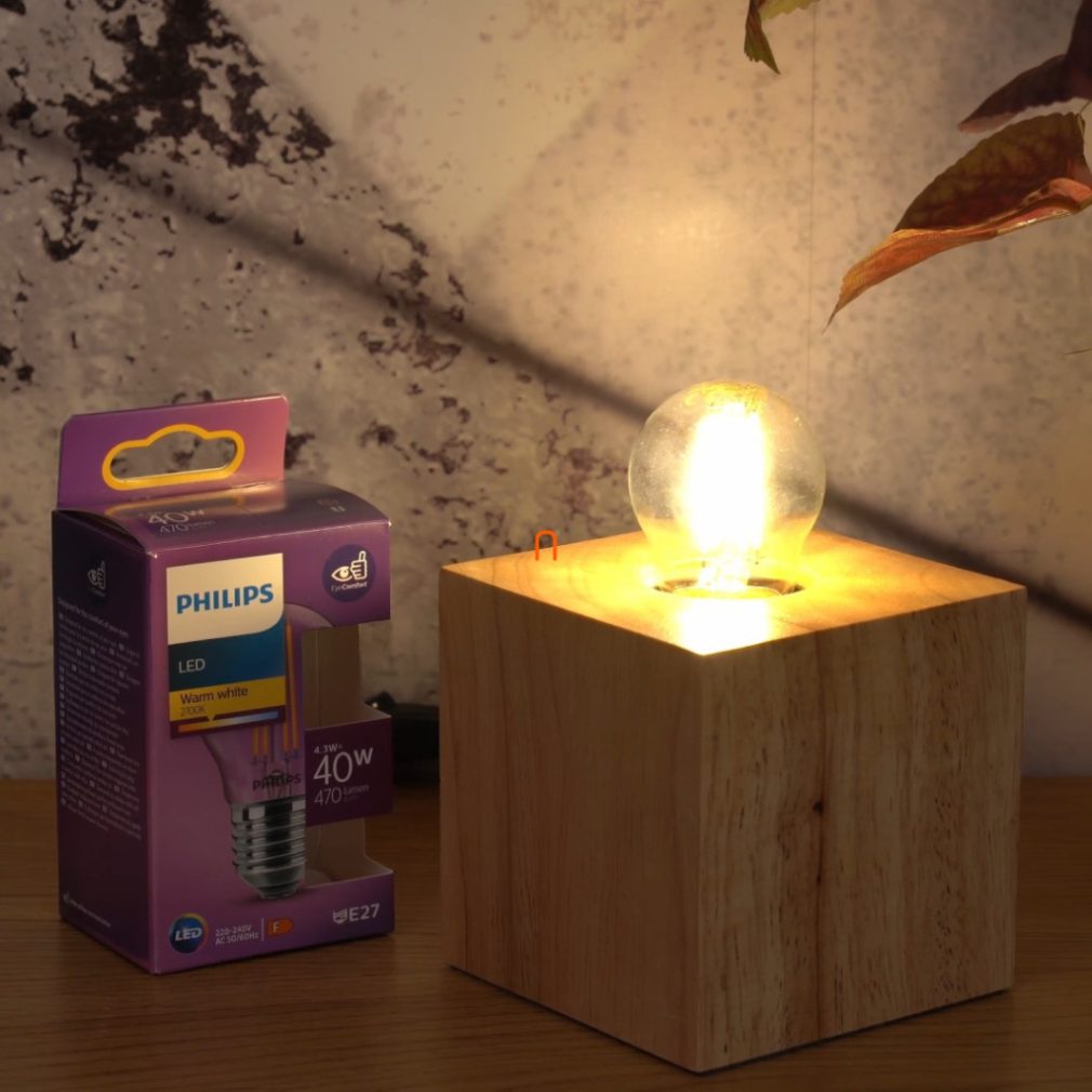 Philips E27 LED 4,3W 470lm 2700K alb cald globuleț - înlocuiește becul de 40W
