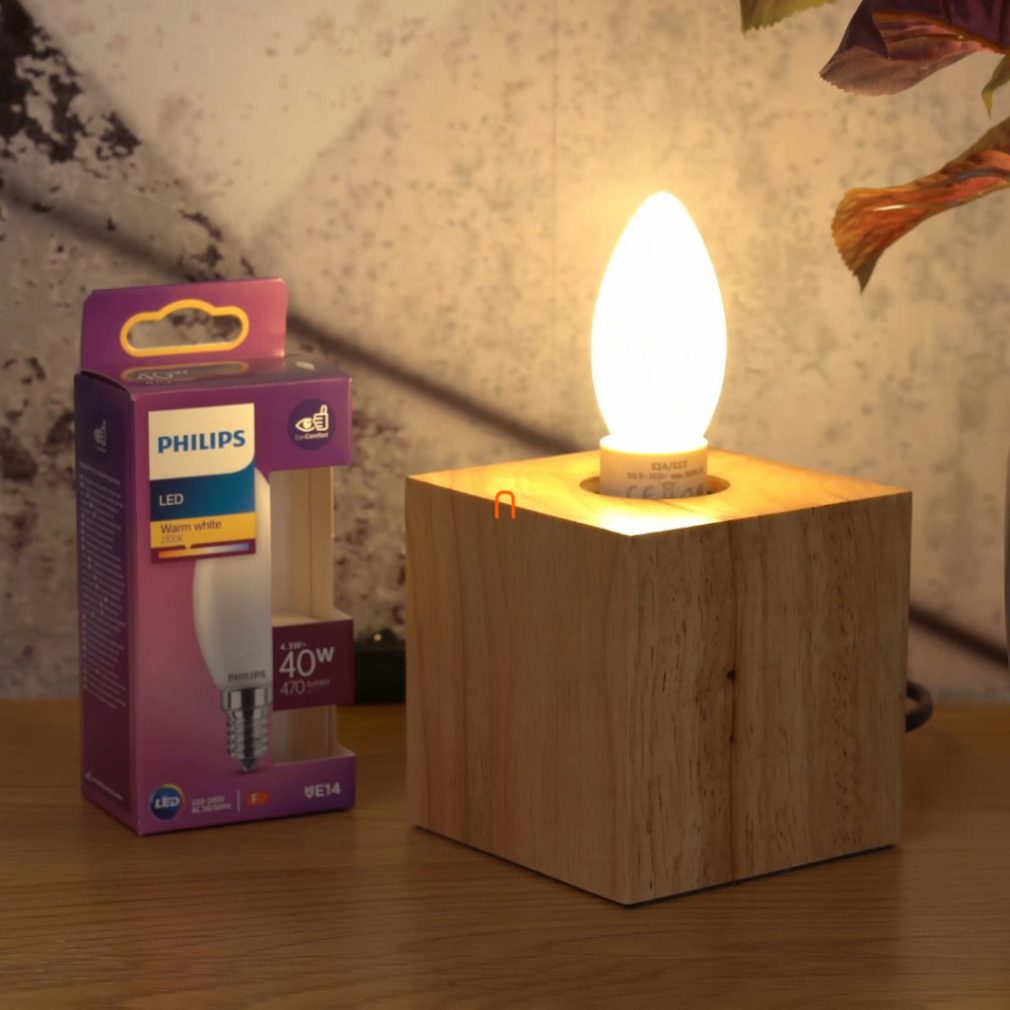 Philips E14 LED 4,3W 470lm 2700K alb cald opal lumânare - înlocuiește becul incandescent de 40W