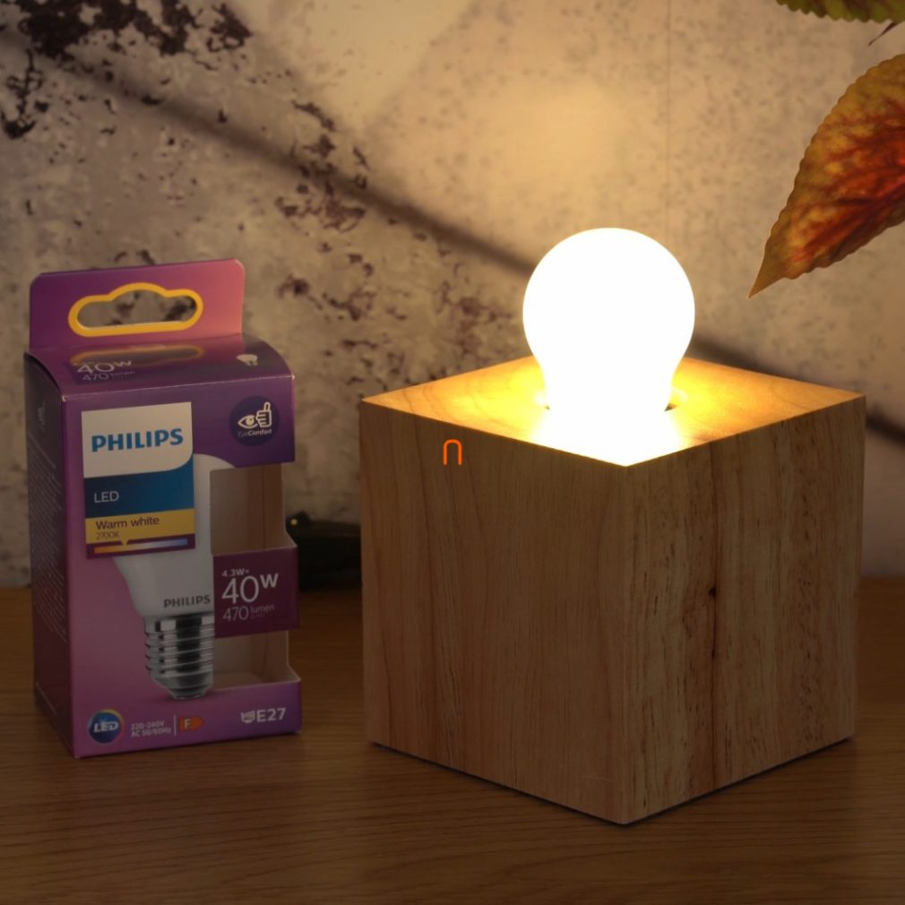 Philips E27 LED 4,3W 470lm 2700K alb cald opal globule - înlocuiește becul incandescent de 40W