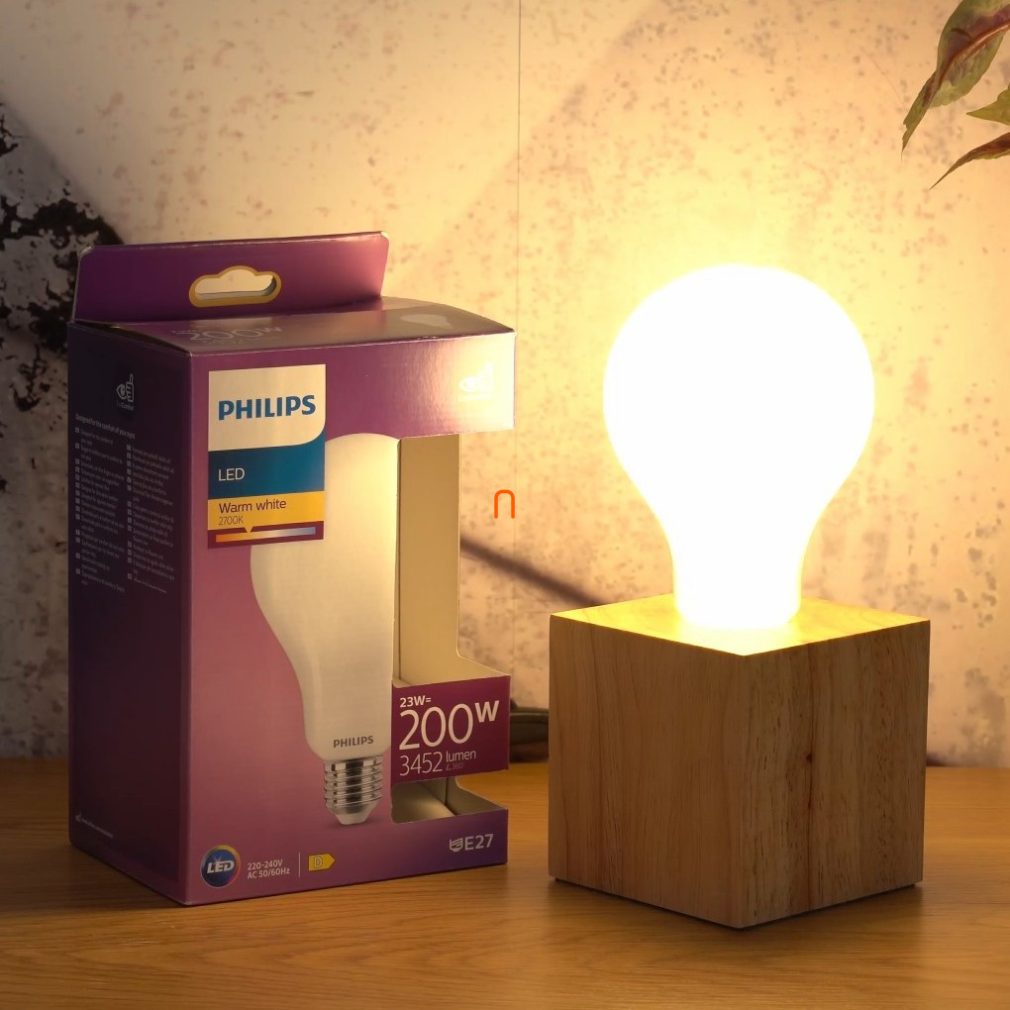 Philips E27 LED 23W 3452lm 2700K alb cald - înlocuiește becul incandescent de 200W
