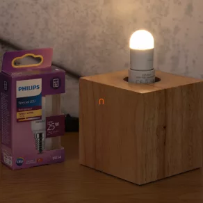   Philips E14 LED 3,2 W, 250 lm, 2700 K, alb cald – în locul unui bec incandescent de 25 W