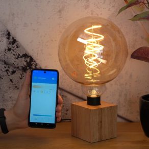 WiZ Wi-Fi G200 E27 LED 6,5W 390lm CRI90 2000-5000K