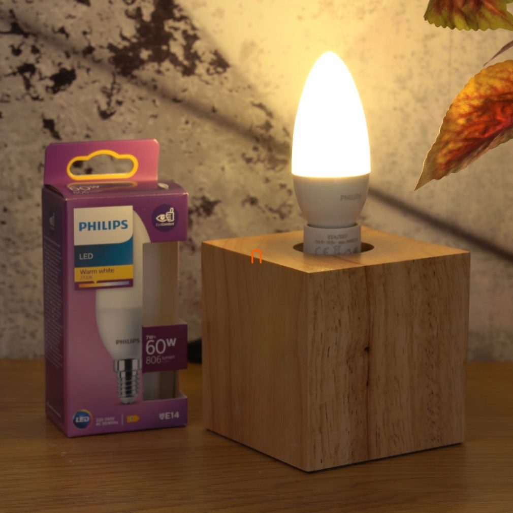 Philips E14 LED lumânare 7W 806lm 2700K alb cald - înlocuiește becul incandescent de 60W