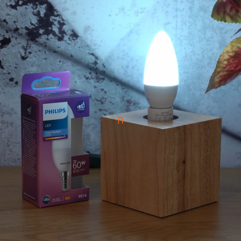 Philips E14 LED bec 7W 806lm 6500K alb daylight - înlocuiește becul incandescent de 60W