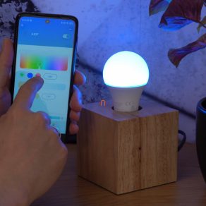   WiZ smart E27 LED, opal, 8,5 W, 806 lm, 2200-6500 K +RGB, intensitate reglabilă alb și culoare - înlocuitor pentru bec de 60 W, 220-240 V, controlat prin aplicație, Wi-Fi, 2 buc./pachet