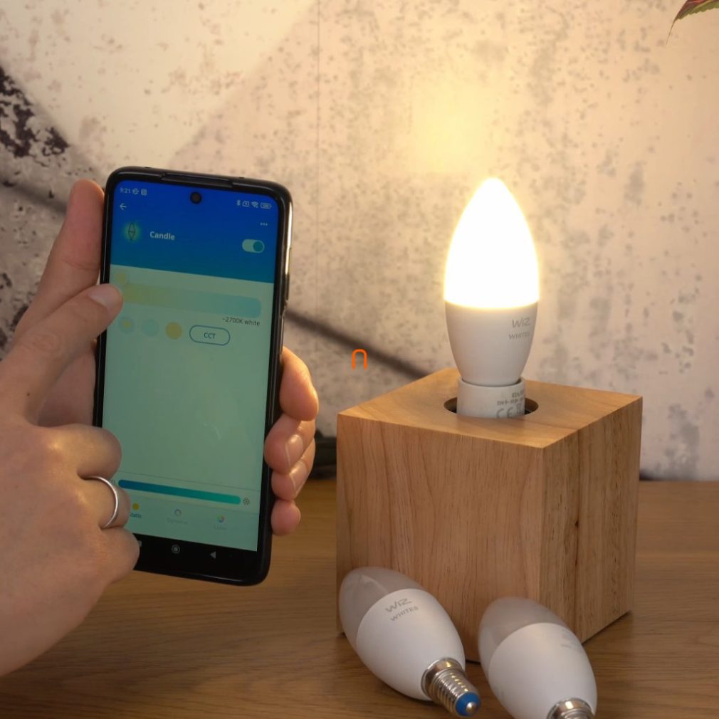 WiZ inteligent E14 LED, formă lumânare, 2200-6500 K, înlocuiește becul de 40 W, 3 bucăți