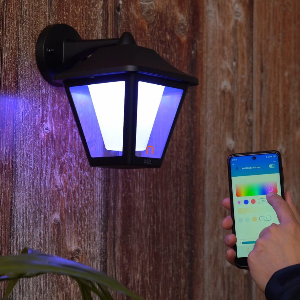 WiZ lampă LED inteligentă de exterior, 2700-5000 K (Classic RGBW)