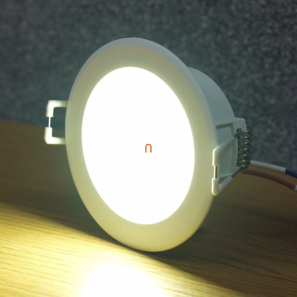 Philips lampă LED încastrată 5,5W 4000K 550lm 9cm (Meson)