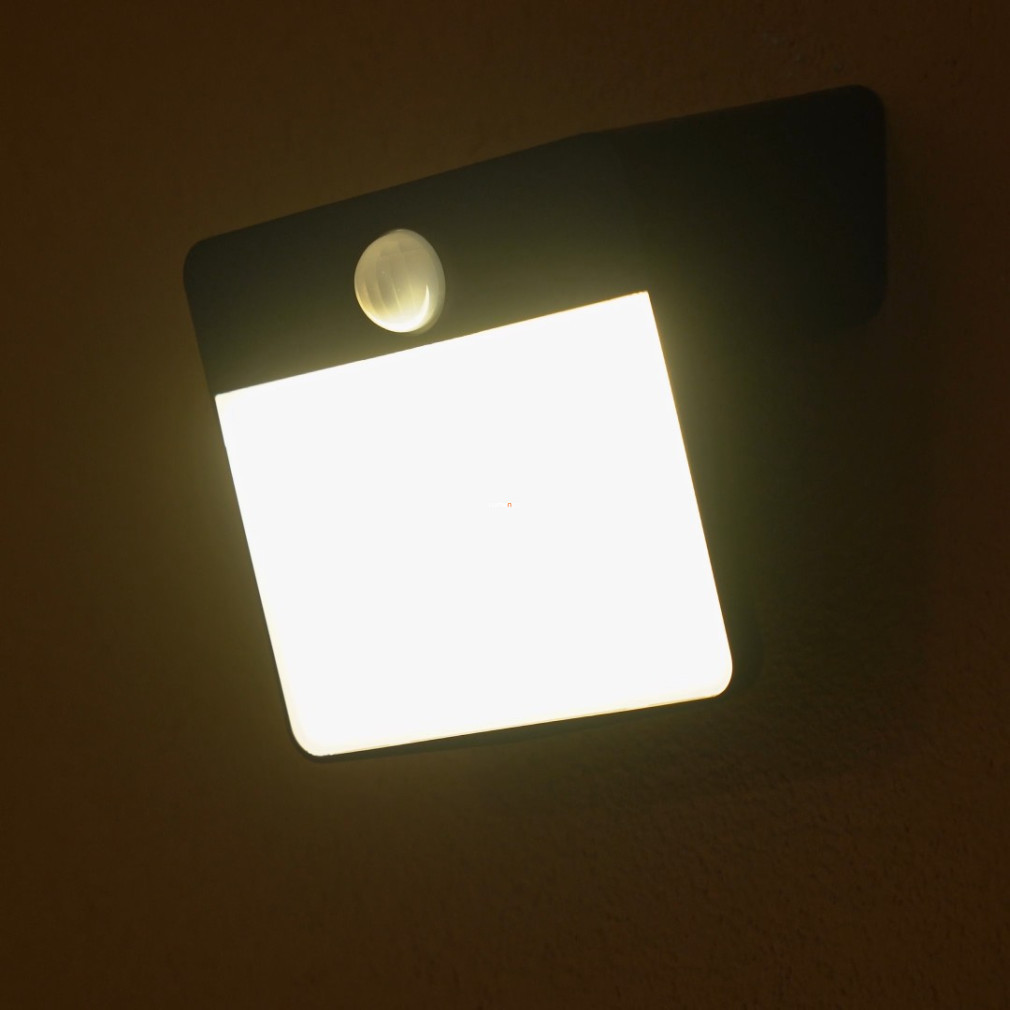 Philips LED lampă de perete cu senzor de mișcare, cu panou solar (Yarixa)