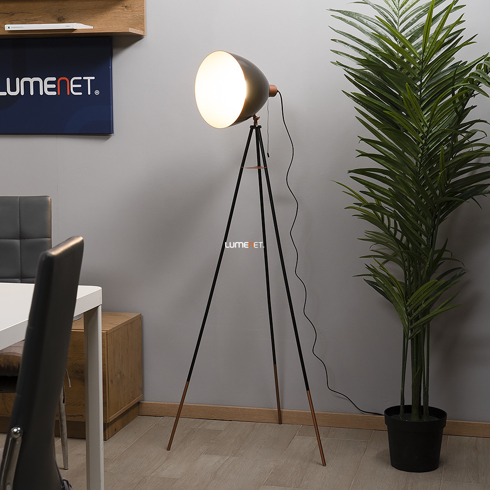 Lampa de podea cu trei picioare în stil loft, culoare roșu-cupru, 136 cm - Chester Eglo 49386, întrerupător cu tragere, 1xE27 soclu