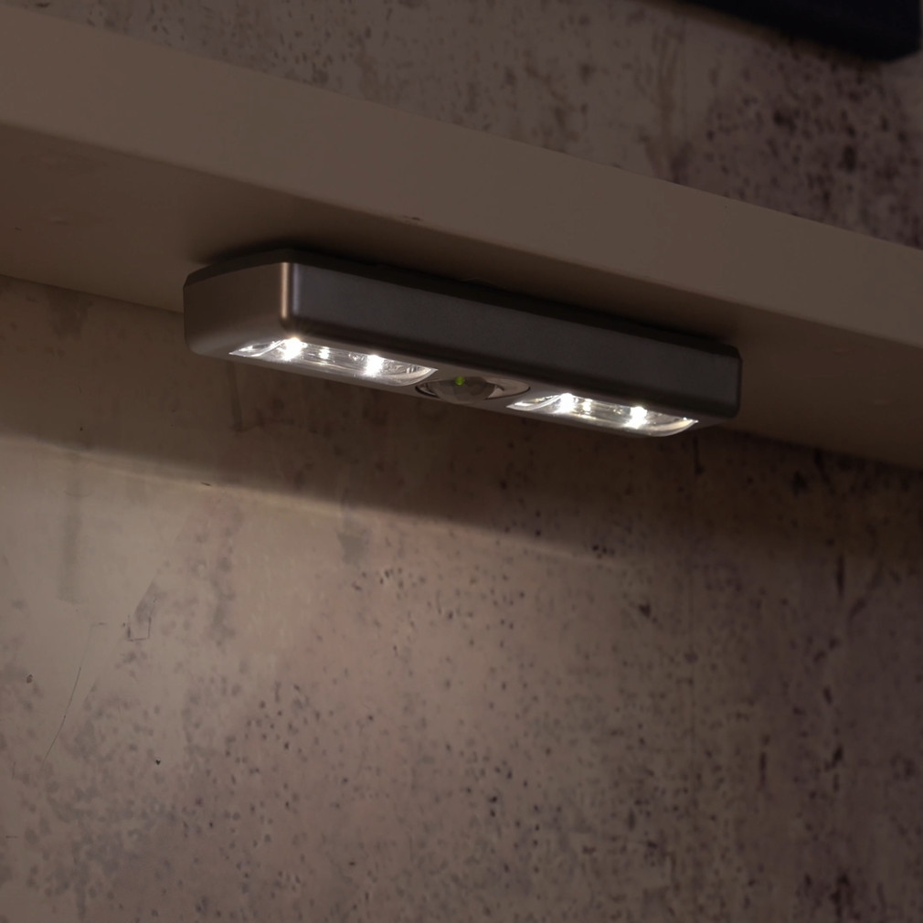 Lampa LED pentru mobilă cu senzor de mișcare, 4 LED-uri, alb cald, argintiu - Baliola Eglo 94686