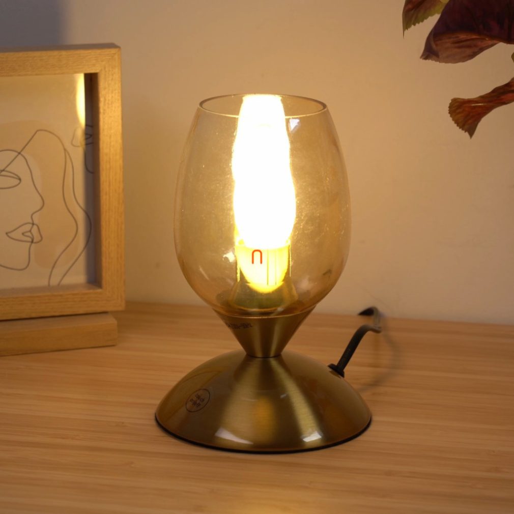 Lampa de masă cu abajur în culoarea arămiu-ambru, 18 cm - Kuwaita Globo 24007M, cu soclu 1xE14, 230 V