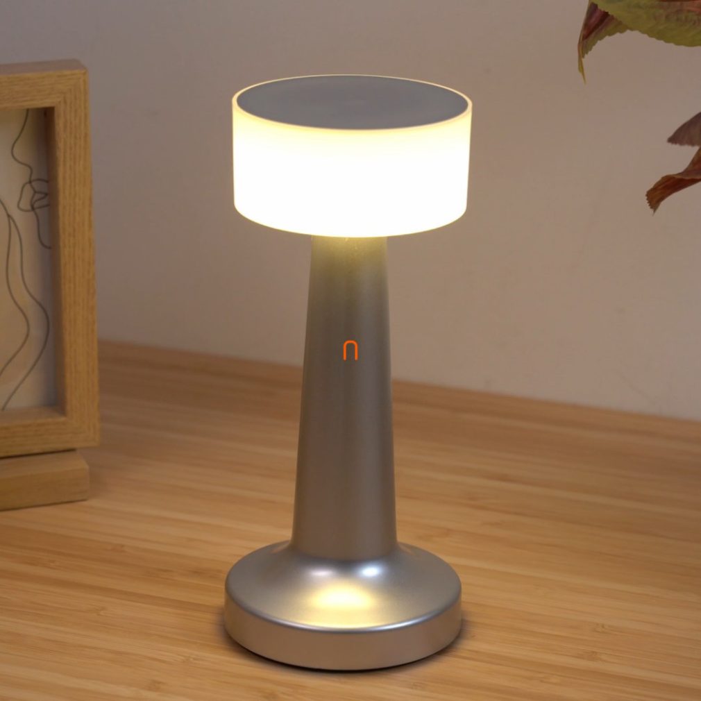 Lampa LED de masă reglabilă, culoare nichel, 21 cm - Angelika Globo 58447N, cu baterie, reîncărcabilă, portabilă, cu intensitate reglabilă, comutator tactil, cablu de 1,5 m, 2700-6500-4000 K, 55 lm, 1 W, 230 V